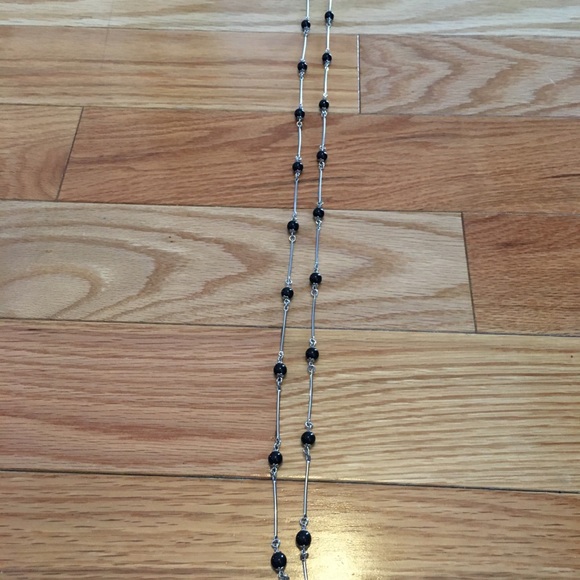 FREE WITH PURCHASE Jewelry Bundle - Picture 5 of 7